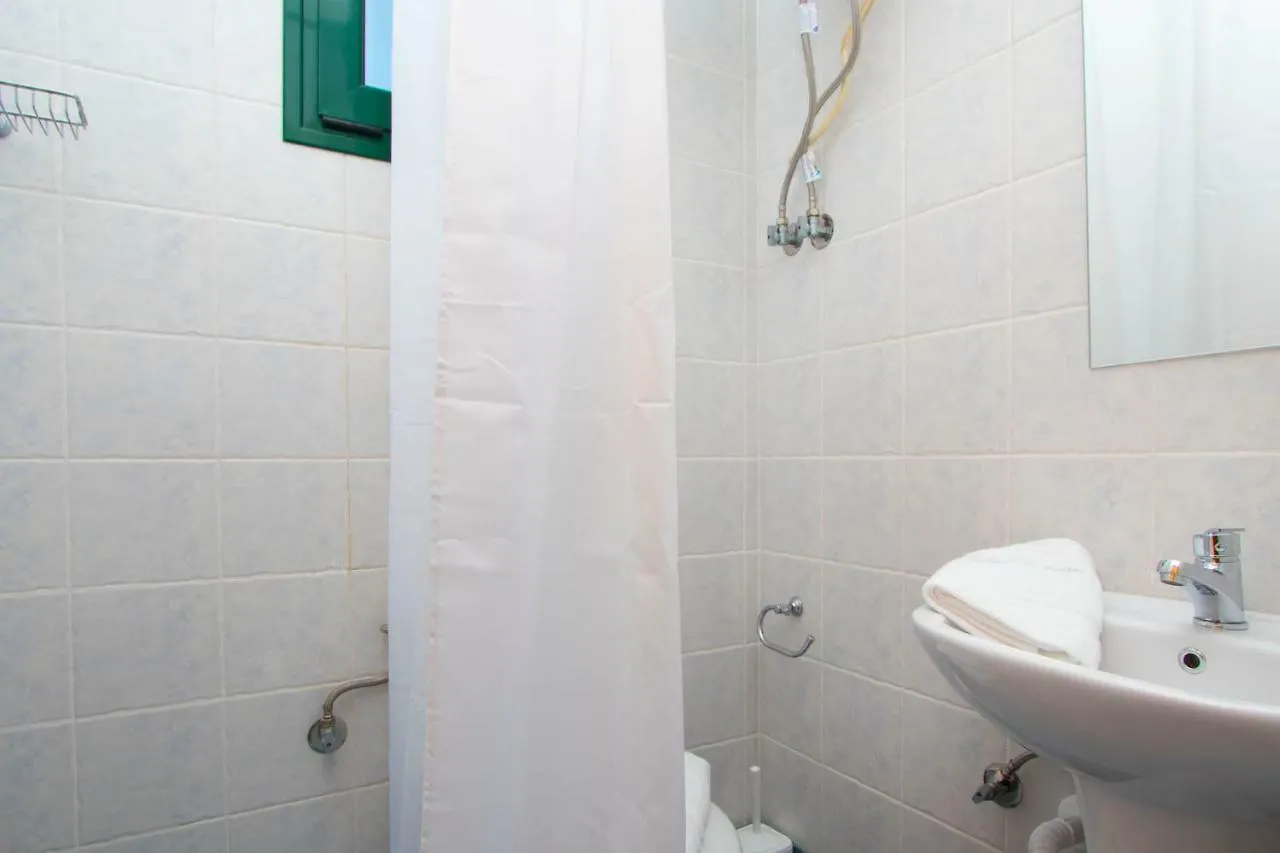 Plagia Shared Pool Maisonettes, Hanioti Kassandra 0*,