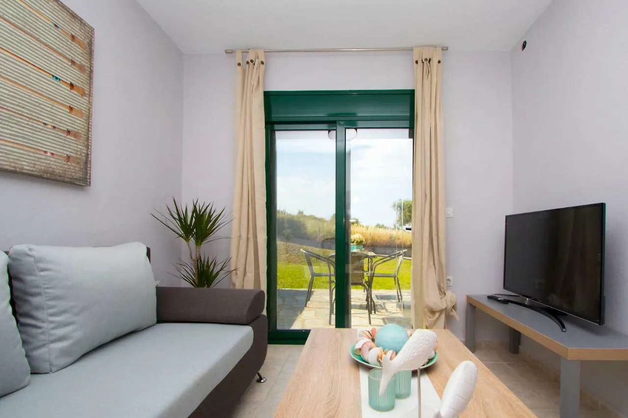 Holiday home Plagia Shared Pool Maisonettes, Hanioti Kassandra