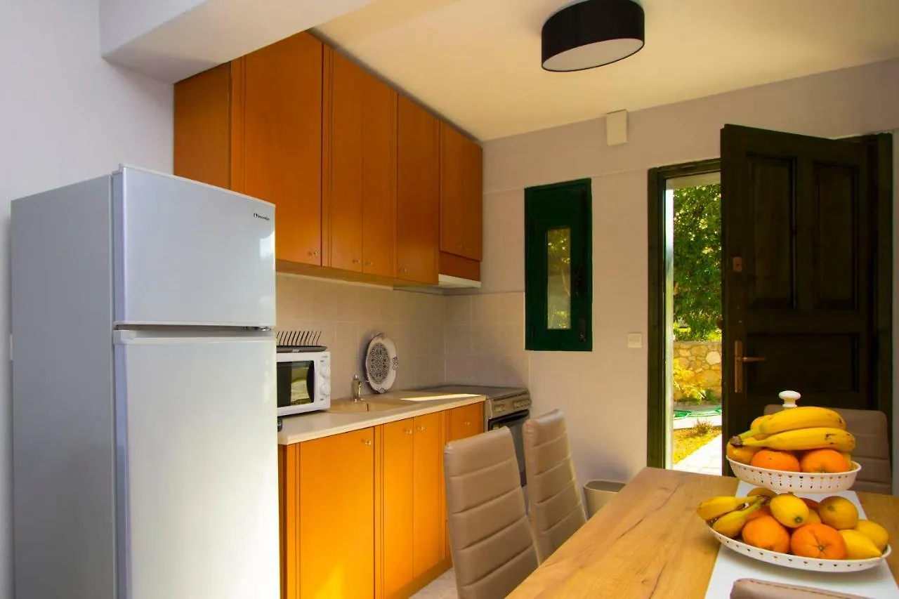 Holiday home Plagia Shared Pool Maisonettes, Hanioti Kassandra